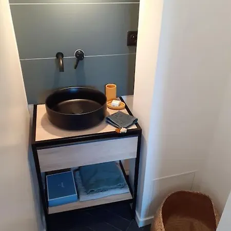 2 / 2 Salles De Bain - Historique